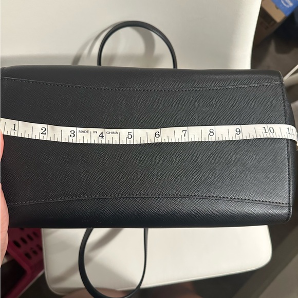 Kate Spade Black Saffiano Leather Tote Bag — Work, Laptop & Everyday Purse - Picture 10 of 11